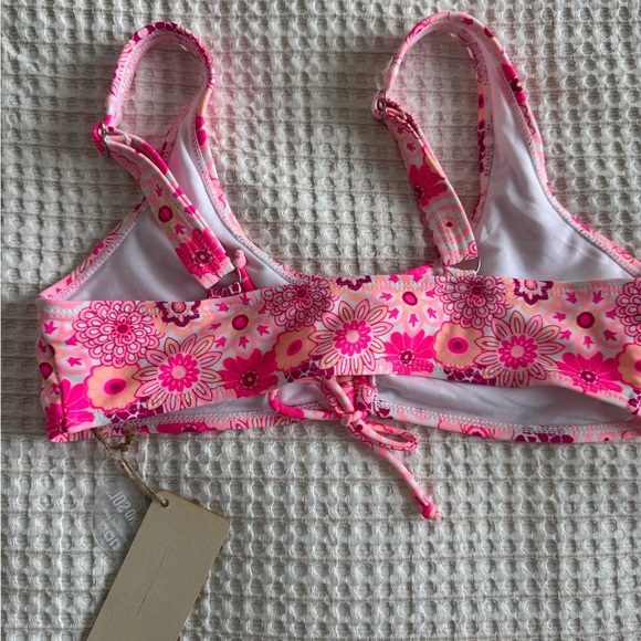 NWT Cabana Del Sol Pink & White Bikini Top - Picture 2 of 3